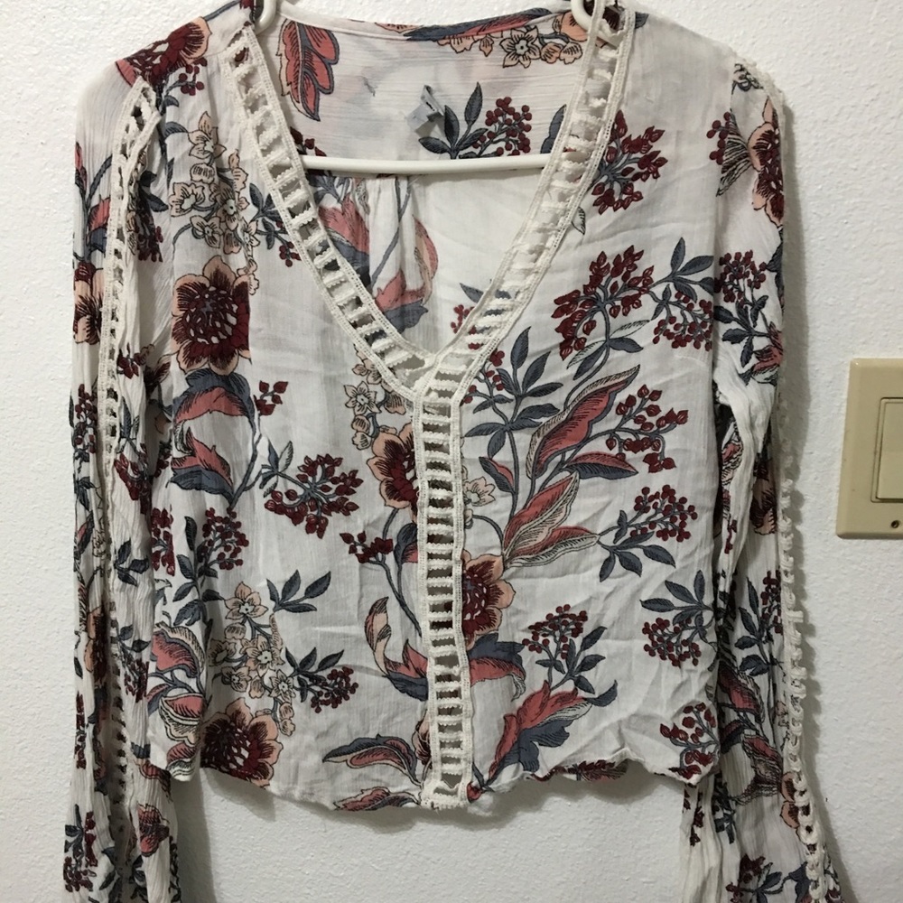 Floral top